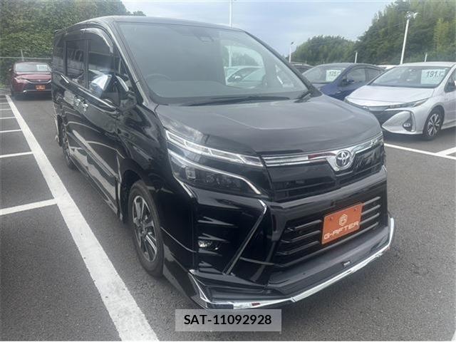 Toyota VOXY 2021-02 8372350-0