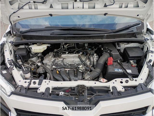 Toyota VOXY 2020-08 8372352-15