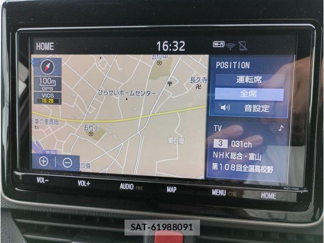 Toyota VOXY 2020-08 8372352-8