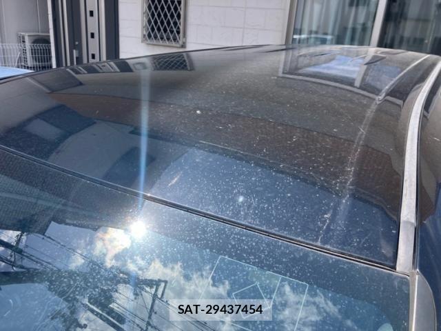 Toyota VOXY 2015-01 8372359-10