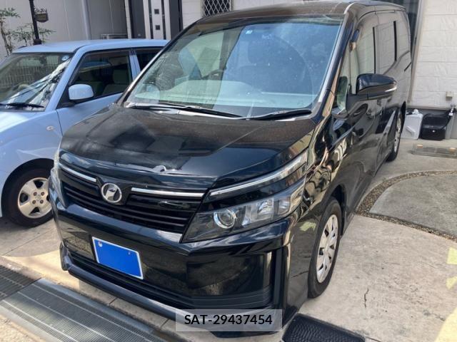 Toyota VOXY 2015-01 8372359-3