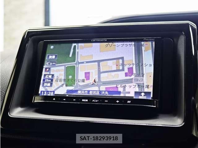 Toyota VOXY 2014-08 8415747-21