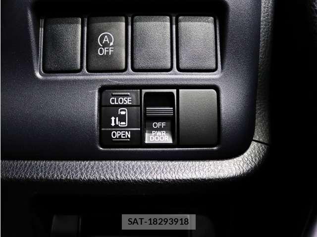Toyota VOXY 2014-08 8415747-27
