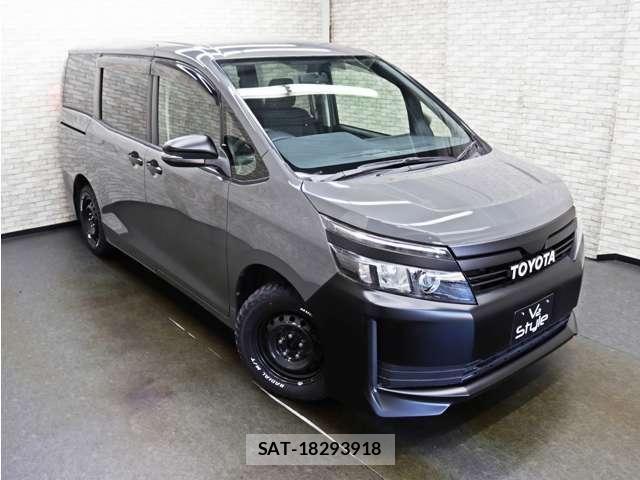 Toyota VOXY 2014-08 8415747-4