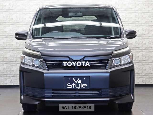 Toyota VOXY 2014-08 8415747-6