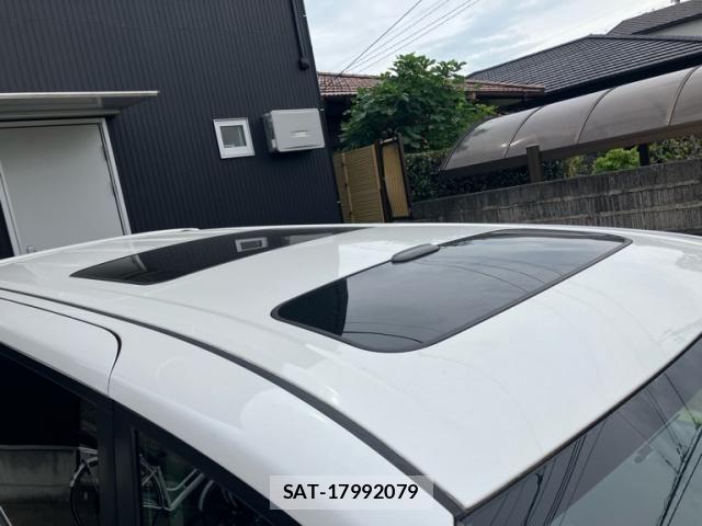 Toyota VOXY 2014-04 8415754-8