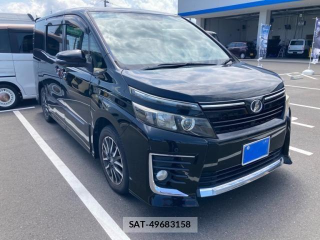 Toyota VOXY 2014-03 8415752-0