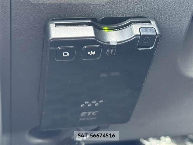 Toyota VOXY 2009-04 8415772-24