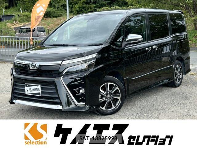 Toyota VOXY 2018-02 8415748-0