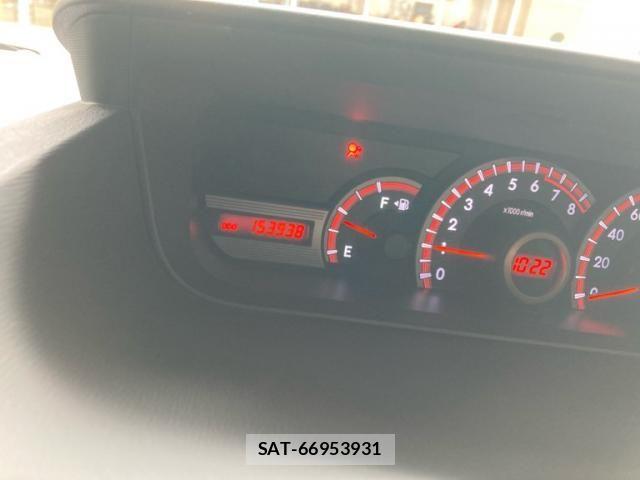 Toyota VOXY 2012-03 8415770-25