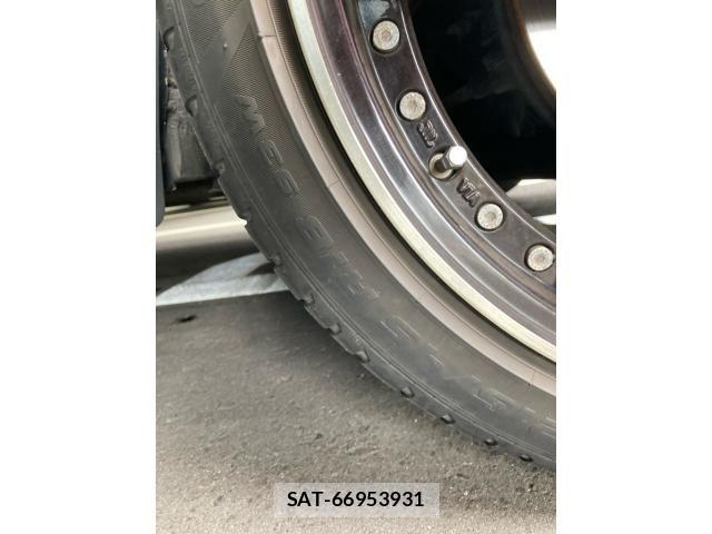 Toyota VOXY 2012-03 8415770-5