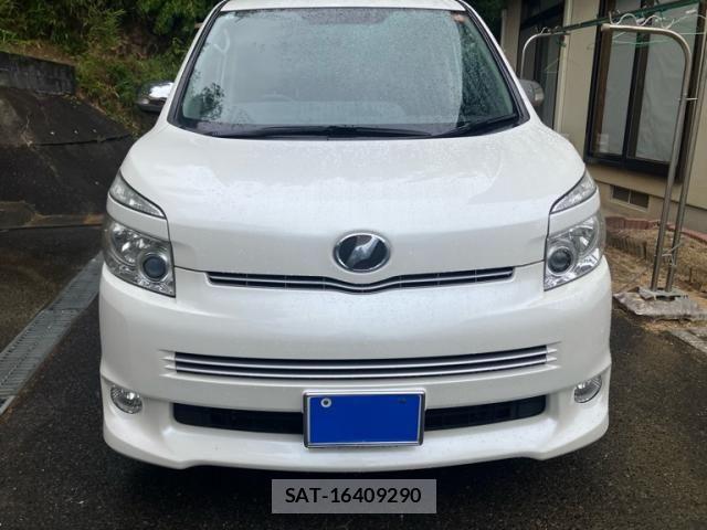 Toyota VOXY 2009-06 8415779-0