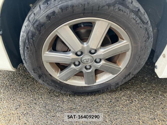 Toyota VOXY 2009-06 8415779-6
