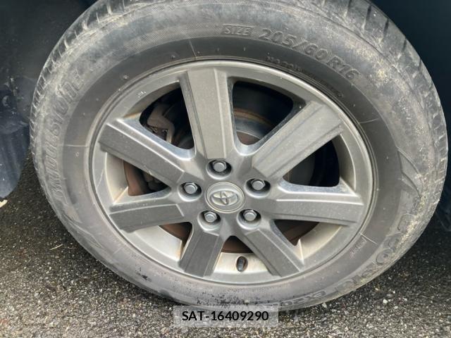 Toyota VOXY 2009-06 8415779-8