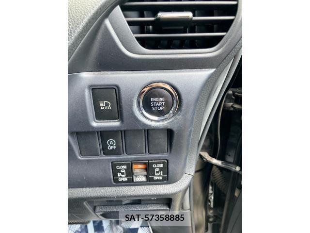 Toyota VOXY 2014-10 8415768-19