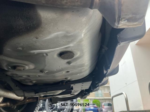 Toyota VOXY 2011-01 8415769-12