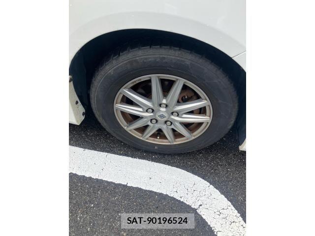 Toyota VOXY 2011-01 8415769-7