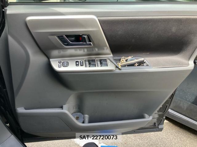 Toyota VOXY 2010-01 8415775-10