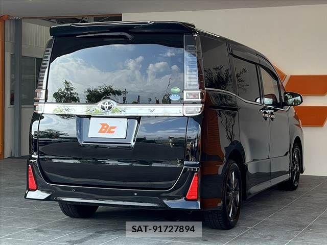 Toyota VOXY 2019-12 8415745-14