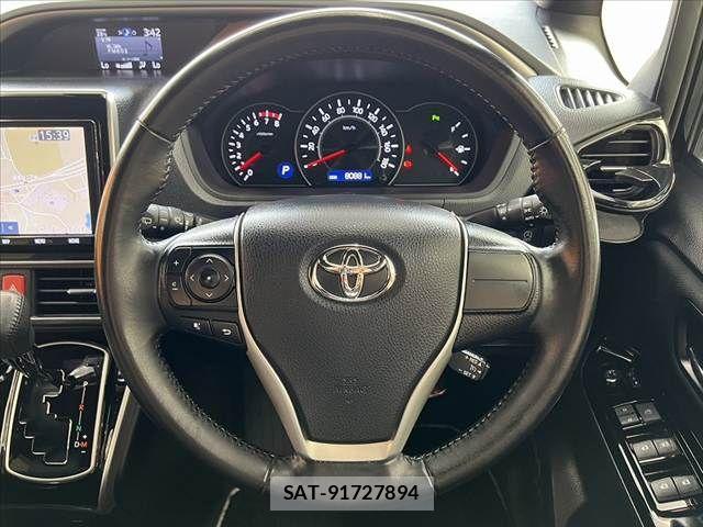 Toyota VOXY 2019-12 8415745-27