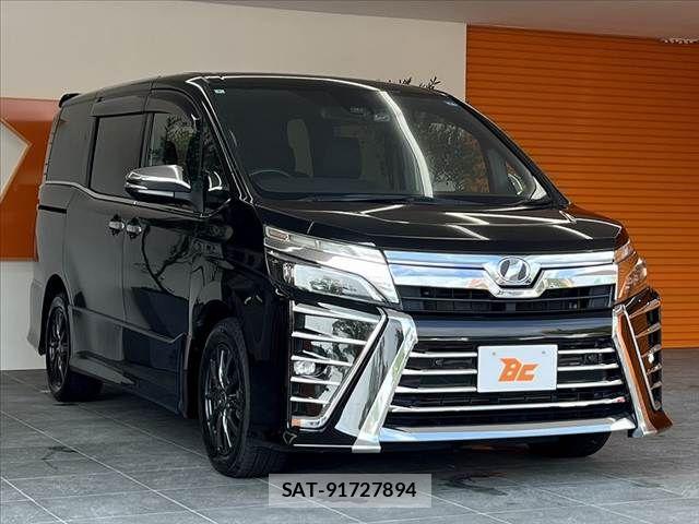 Toyota VOXY 2019-12 8415745-7
