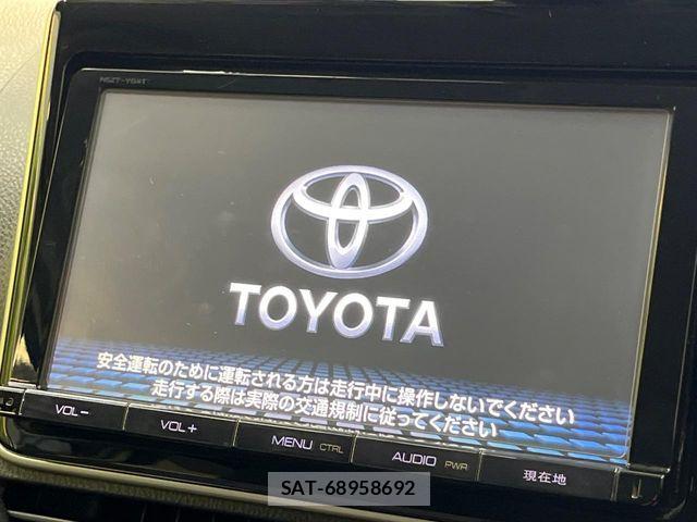 Toyota VOXY 2016-01 8439069-2