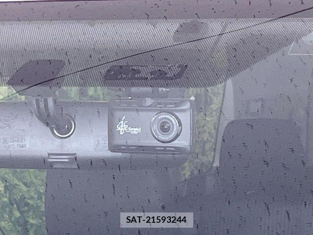 Toyota VOXY 2015-02 8439065-6