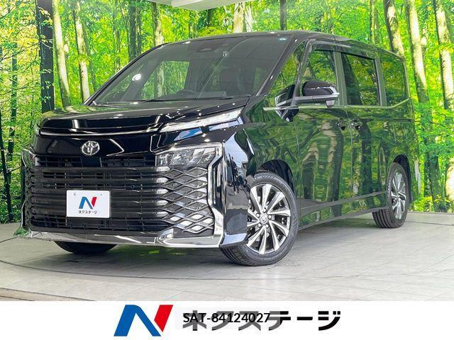 Toyota VOXY 2023-07 8439062-0