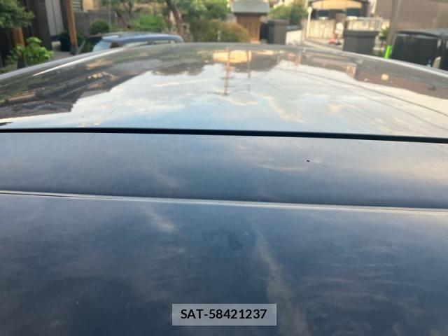 Toyota VOXY 2007-10 8439086-10