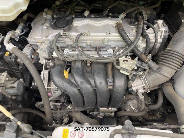 Toyota VOXY 2018-01 8439067-18