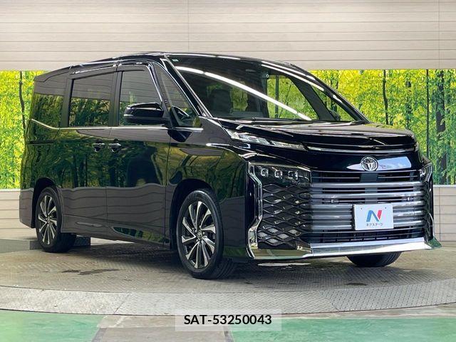 Toyota VOXY 2022-10 8439060-15