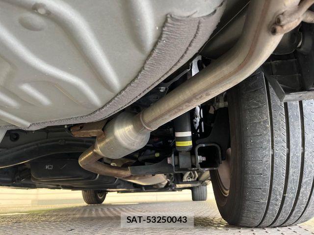 Toyota VOXY 2022-10 8439060-19