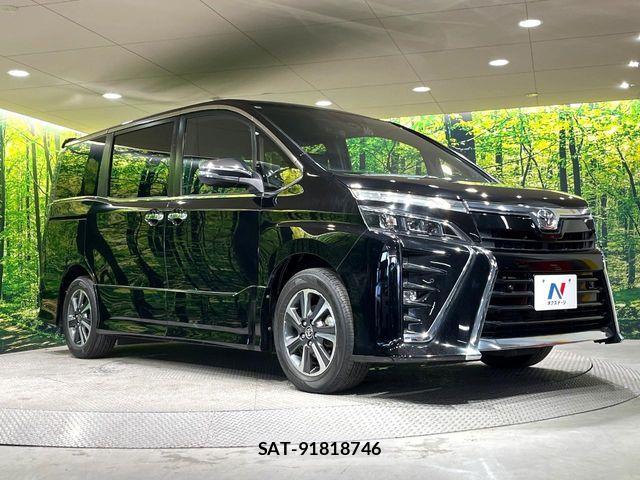 Toyota VOXY 2020-03 8439064-16