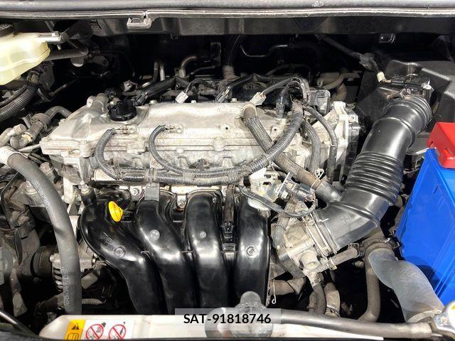 Toyota VOXY 2020-03 8439064-18