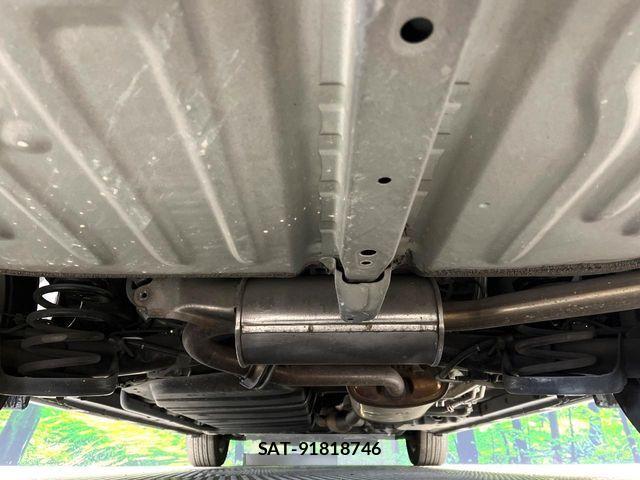 Toyota VOXY 2020-03 8439064-19