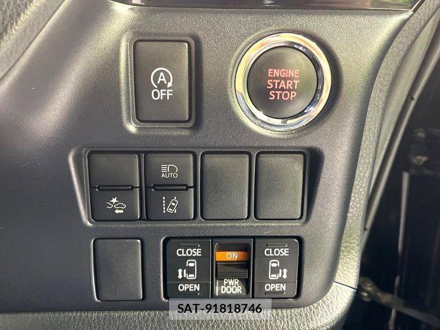Toyota VOXY 2020-03 8439064-4