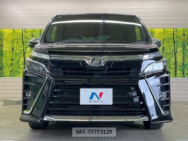 Toyota VOXY 2019-03 8439061-14