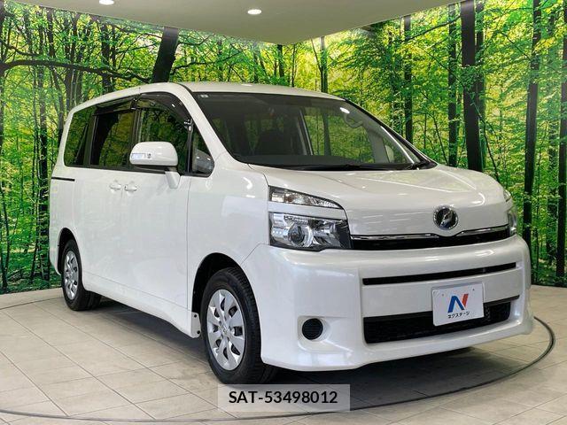 Toyota VOXY 2013-09 8439085-15