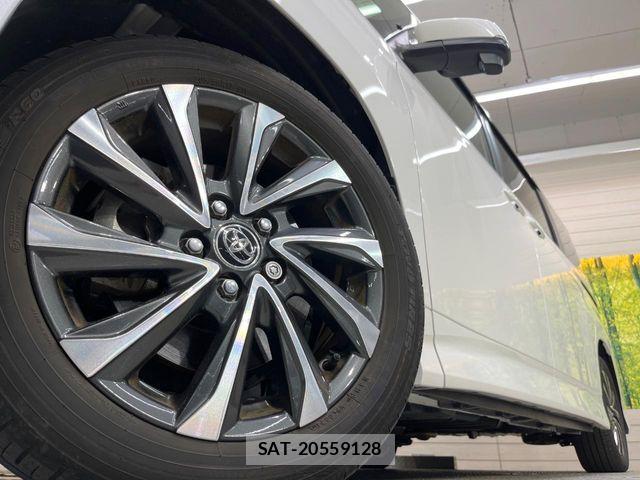 Toyota VOXY 2024-04 8439059-13