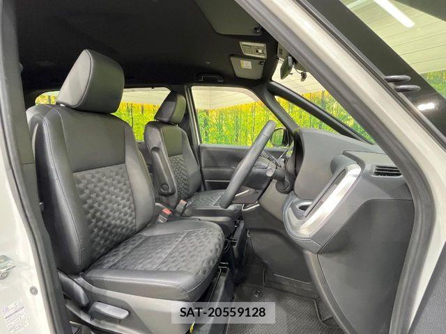 Toyota VOXY 2024-04 8439059-7
