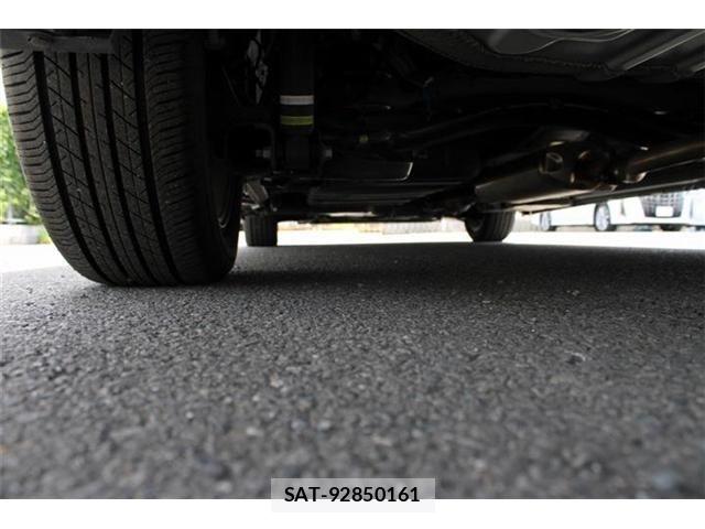 Toyota VOXY 2023-03 8458730-5
