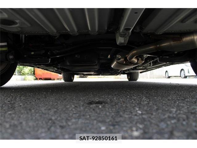 Toyota VOXY 2023-03 8458730-6