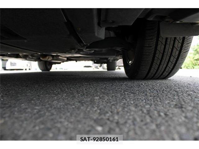 Toyota VOXY 2023-03 8458730-7