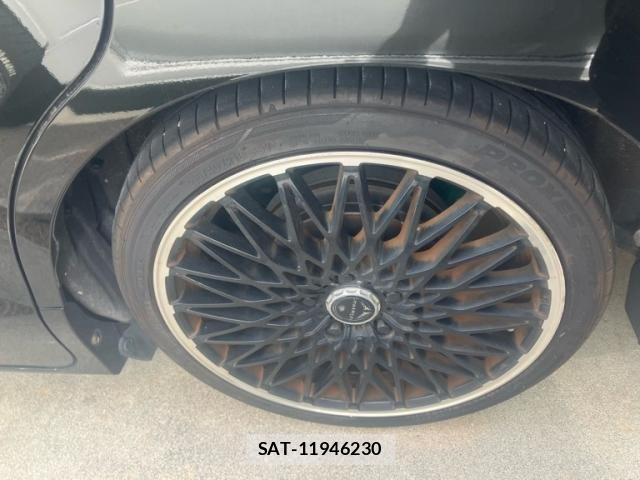 Toyota VOXY 2017-09 8458746-7