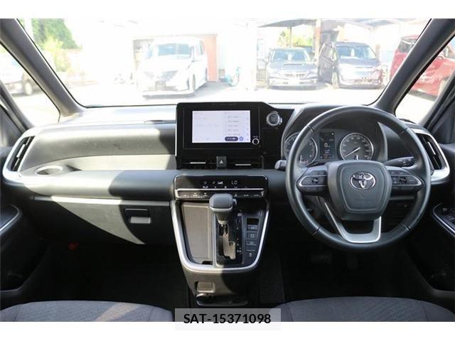 Toyota VOXY 2023-07 8458739-18