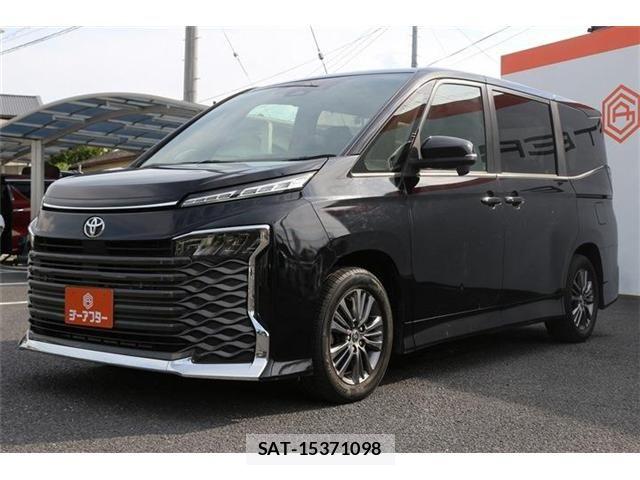 Toyota VOXY 2023-07 8458739-24