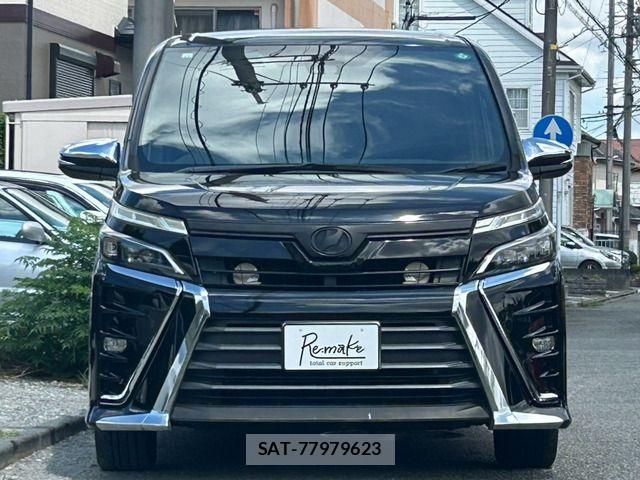 Toyota VOXY 2017-12 8458743-1
