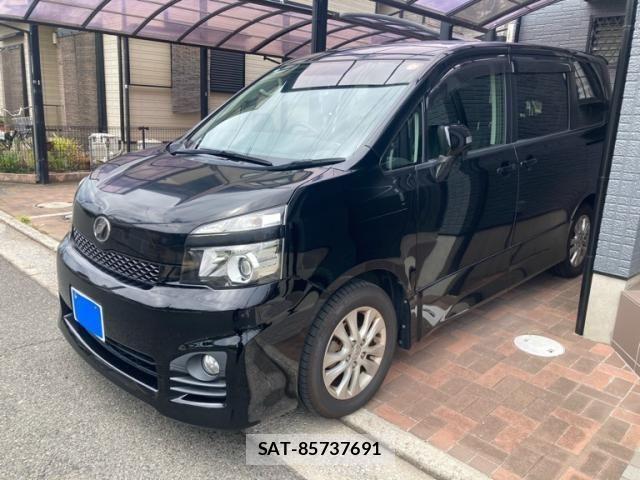 Toyota VOXY 2010-07 8458750-0