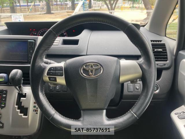 Toyota VOXY 2010-07 8458750-10