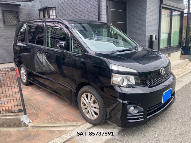 Toyota VOXY 2010-07 8458750-1